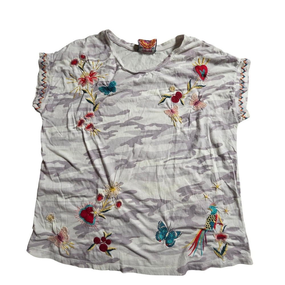 Johnny Was Zoe Relaxed Drape Tee Camo Embroidered Cotton T-Shirt L Boho Chic
